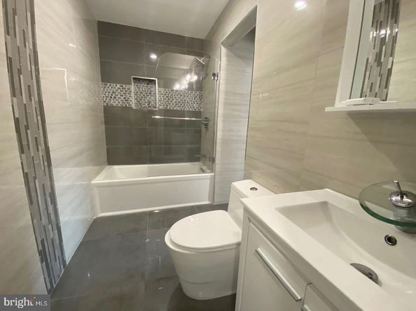 606 N 11TH Street, Philadelphia PA 19123
