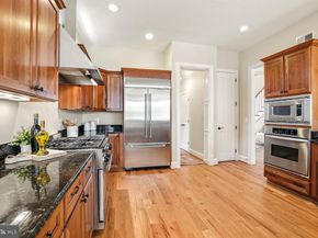 217 Talahi Road SE, Vienna VA 22180