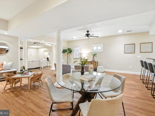 217 Talahi Road SE, Vienna VA 22180