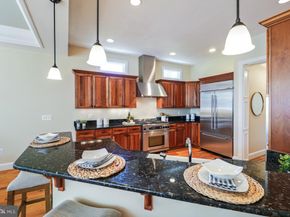 217 Talahi Road SE, Vienna VA 22180