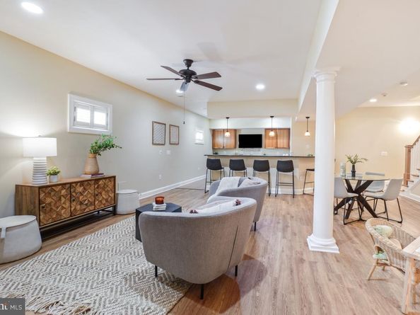 217 Talahi Road SE, Vienna VA 22180
