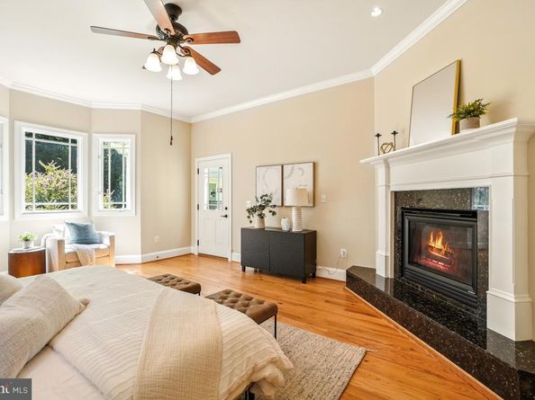 217 Talahi Road SE, Vienna VA 22180