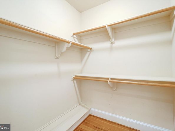 217 Talahi Road SE, Vienna VA 22180