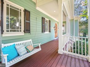 217 Talahi Road SE, Vienna VA 22180