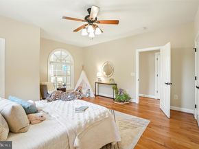 217 Talahi Road SE, Vienna VA 22180