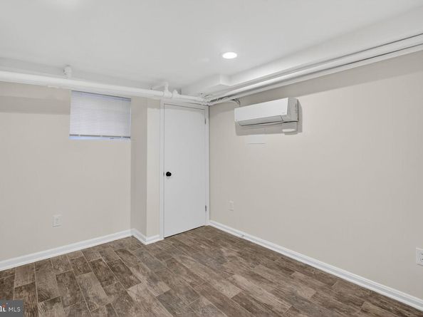 5241 42nd Street NW, Washington DC 20015