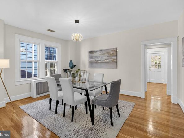 5241 42nd Street NW, Washington DC 20015