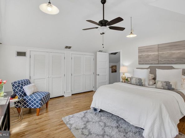 5241 42nd Street NW, Washington DC 20015