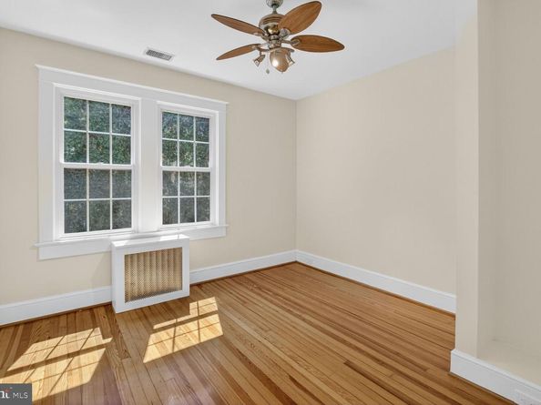5241 42nd Street NW, Washington DC 20015