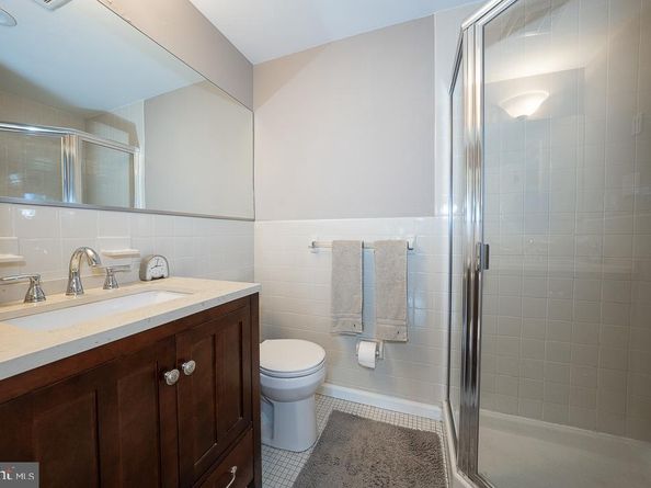 919 W Montgomery Avenue 25, Bryn Mawr PA 19010