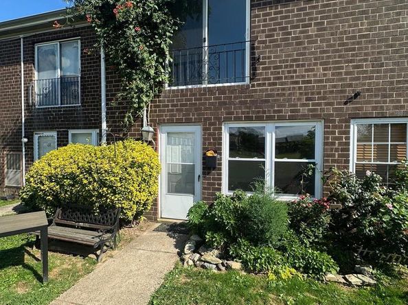 12135 Academy Road 67, Philadelphia PA 19154