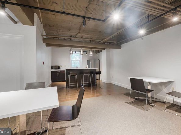 2737 Devonshire Place NW 418, Washington DC 20008
