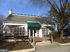 1750 Oakwood Terrace 8F, Penn Valley PA 19072