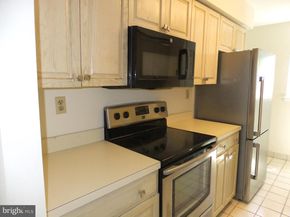 1750 Oakwood Terrace 8F, Penn Valley PA 19072