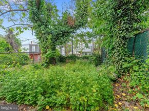 6625 Lansdowne Avenue, Philadelphia PA 19151