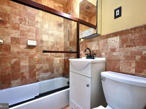 8215 Craig Street, Philadelphia PA 19136