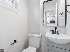 1004 Colonial Avenue, Alexandria VA 22314