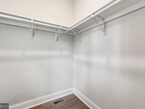 1004 Colonial Avenue, Alexandria VA 22314