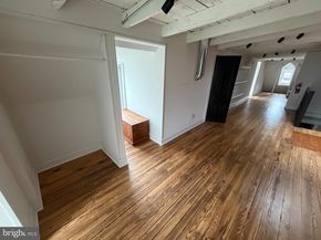 815 S 49TH Street, Philadelphia PA 19143