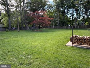 2813 Country Lane, Langhorne PA 19047