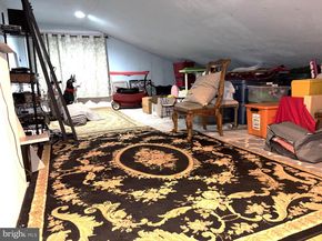 2813 Country Lane, Langhorne PA 19047