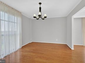 1016 S Wayne Street 910, Arlington VA 22204