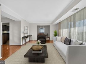 1016 S Wayne Street 910, Arlington VA 22204