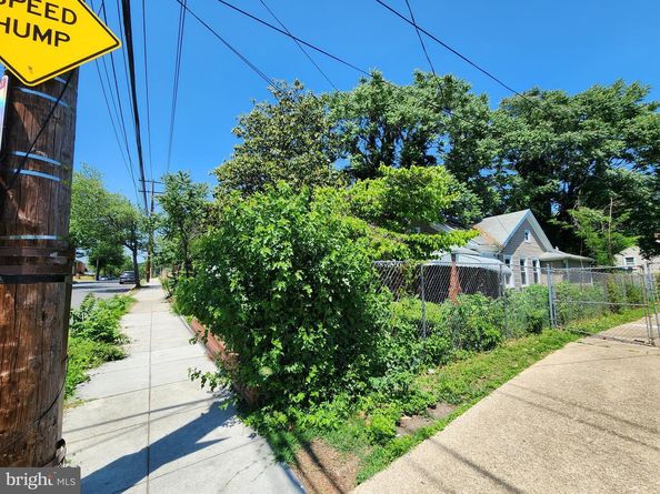4506 Brooks Street NE, Washington DC 20019