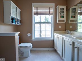 14  B Hillview Circle, Lansdowne PA 19050
