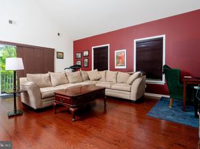 14  B Hillview Circle, Lansdowne PA 19050
