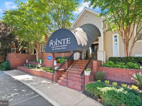 3313 Wyndham Circle 3209, Alexandria VA 22302
