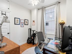 230 11TH Street SE, Washington DC 20003