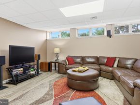 324 Ridge Avenue, Newtown PA 18940
