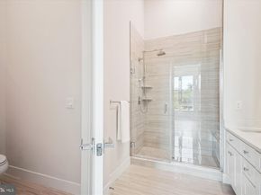 1761 Old Meadow Road 106, Mclean VA 22102