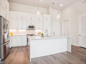 1761 Old Meadow Road 106, Mclean VA 22102