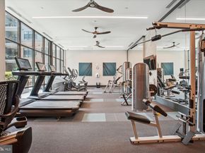 1761 Old Meadow Road 106, Mclean VA 22102