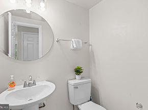 908 Ashburn Street, Herndon VA 20170