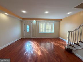 6735 Grovers Avenue, Philadelphia PA 19142
