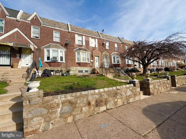 6735 Grovers Avenue, Philadelphia PA 19142