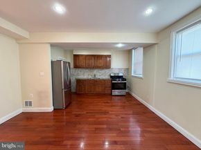 6735 Grovers Avenue, Philadelphia PA 19142