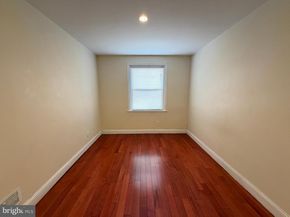 6735 Grovers Avenue, Philadelphia PA 19142