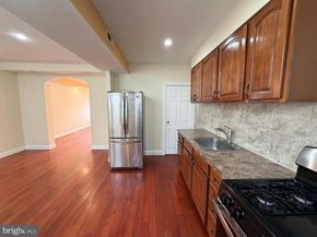 6735 Grovers Avenue, Philadelphia PA 19142