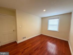 6735 Grovers Avenue, Philadelphia PA 19142