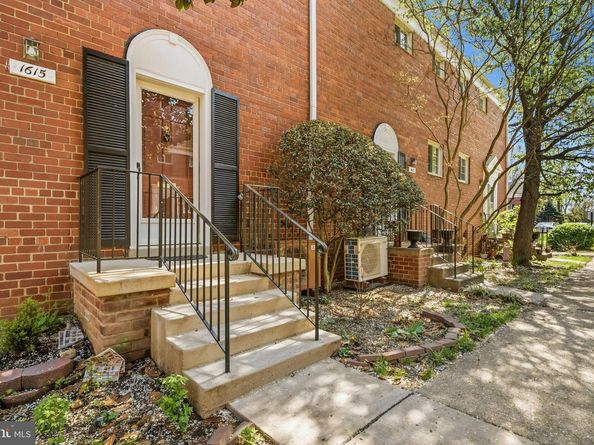 1615 Mount Eagle Place, Alexandria VA 22302