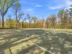 1615 Mount Eagle Place, Alexandria VA 22302