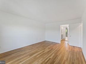 11163 Lake Chapel Lane, Reston VA 20191