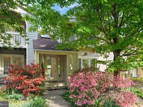 11163 Lake Chapel Lane, Reston VA 20191