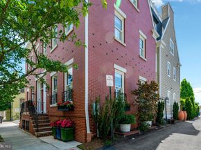 714 Wythe Street, Alexandria VA 22314