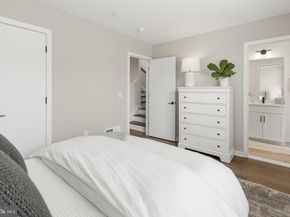 3104 Pierview Lane, Philadelphia PA 19125