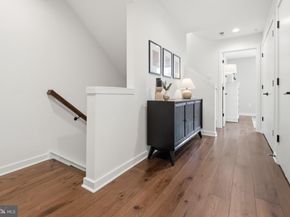3104 Pierview Lane, Philadelphia PA 19125